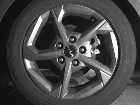 Used 2025 Kia K4 LXS image 14