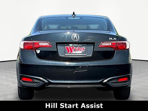 Used 2016 Acura ILX FWD image 5
