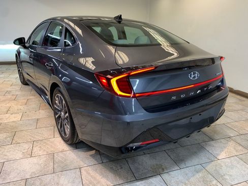 Used 2023 Hyundai Sonata Limited w/ Cargo Package FWD image 7