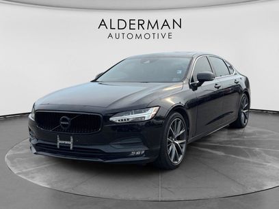 Used 2019 Volvo S90 T5 Momentum