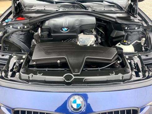 Used 2017 BMW 320i xDrive Sedan image 22
