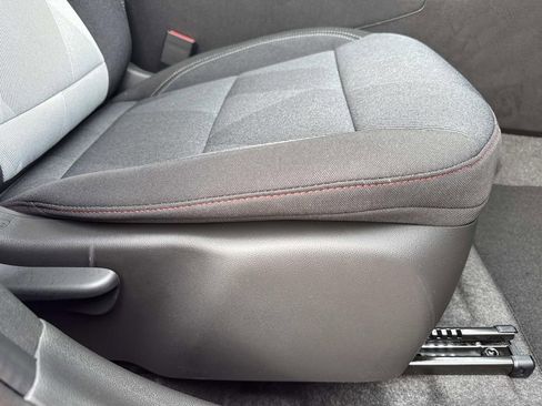 New 2026 Chevrolet Trax RS w/ Sunroof Package FWD image 13