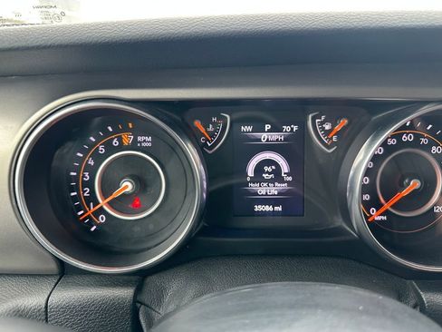 Used 2020 Jeep Wrangler Sport image 9