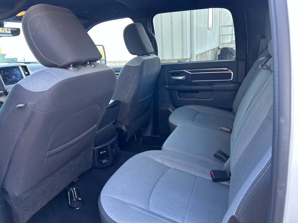 Used 2024 RAM 2500 Big Horn AWD/4WD image 17