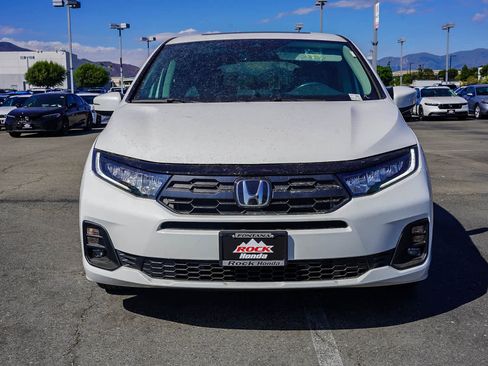 New 2026 Honda Odyssey EX-L image 2