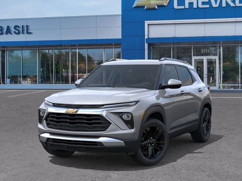New 2026 Chevrolet TrailBlazer LT w/ Midnight Edition AWD/4WD image 6