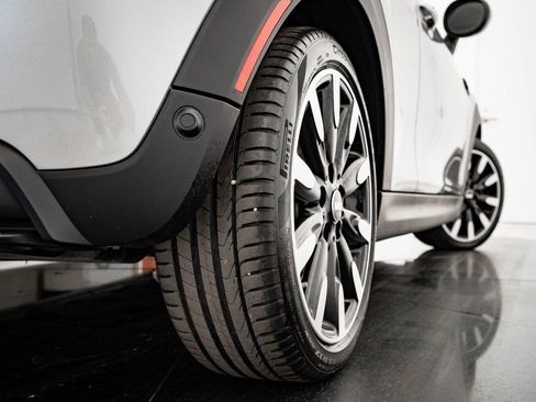 Used 2024 MINI Cooper SE image 47