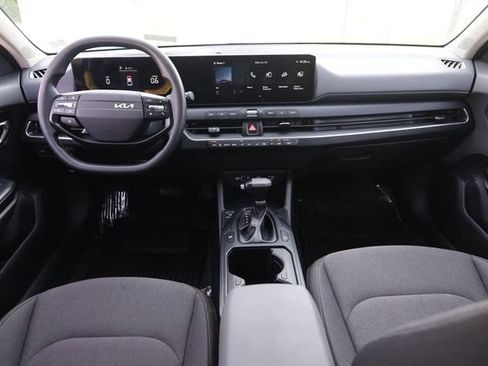 Used 2025 Kia K4 FWD image 21