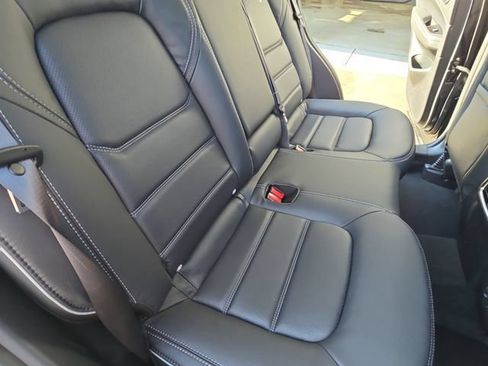 New 2025 MAZDA CX-5 AWD 2.5 S w/ Premium Plus Pkg image 11