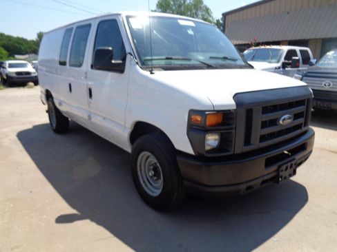 Used 2012 Ford E-250 and Econoline 250 w/ PWR Group RWD image 3