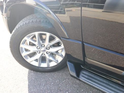 Used 2017 Ford Expedition EL Limited image 3