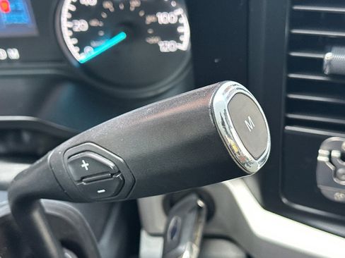 Used 2023 Ford F350 XLT w/ FX4 Off-Road Package image 27