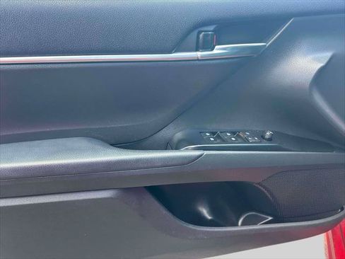 Certified 2020 Toyota Camry SE AWD/4WD image 16