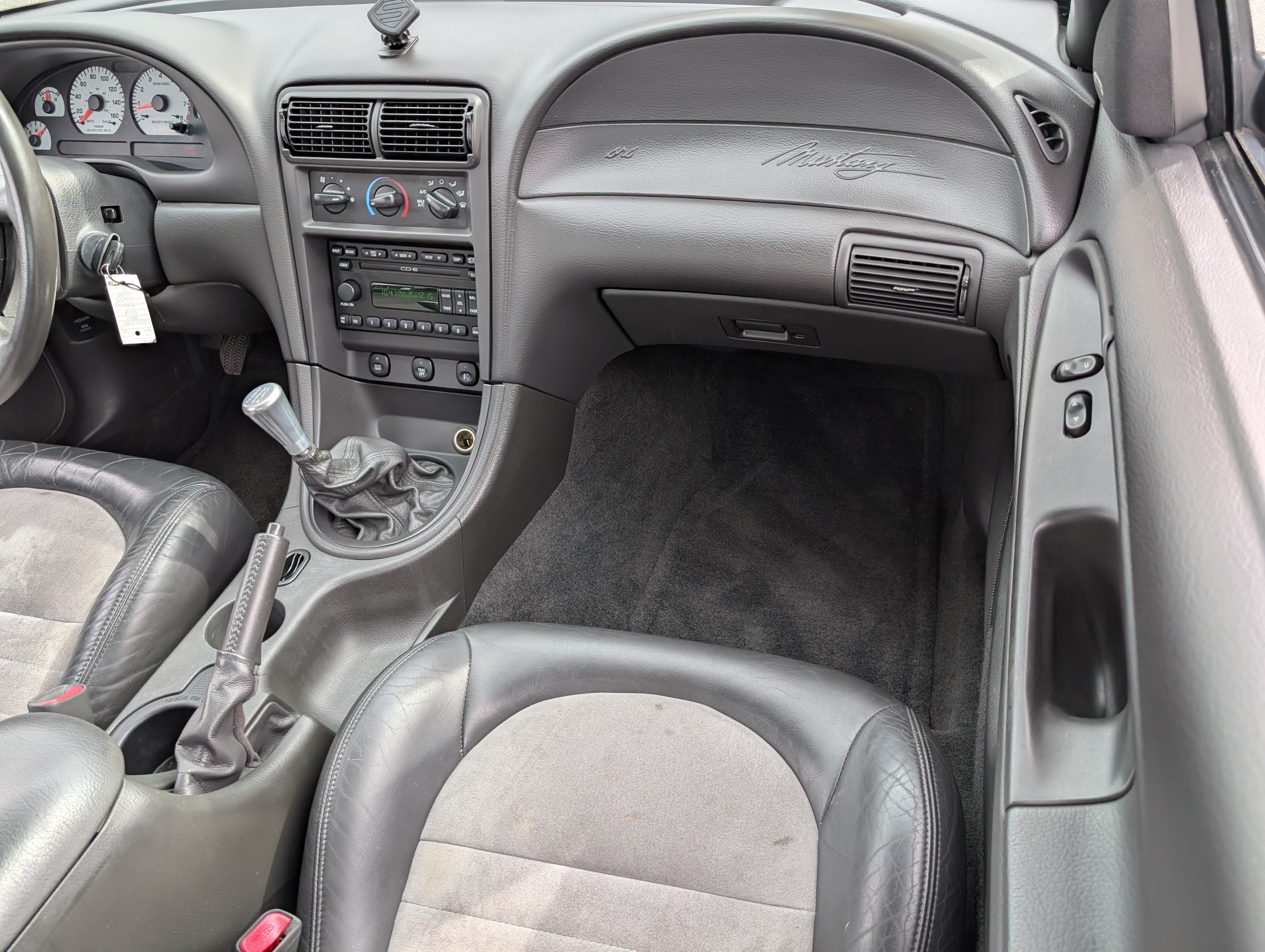 Used 2001 Ford Mustang Cobra RWD image 20