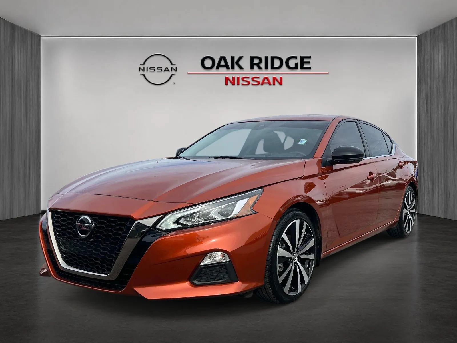 Used 2021 Nissan Altima 2.5 SR w/ SR Premium Package FWD image 7