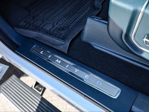 Used 2022 Ford F450 Limited w/ FX4 Off-Road Package image 4