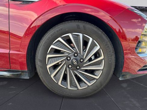 Used 2025 Hyundai Sonata SEL FWD image 14