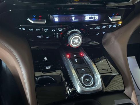 Used 2023 Acura MDX SH-AWD w/ Technology Package image 24