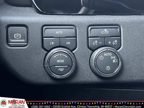 Certified 2024 Chevrolet Silverado 1500 LT image 26