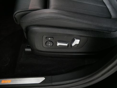 Used 2020 BMW X5 xDrive40i w/ Parking Assistance Package AWD/4WD image 20