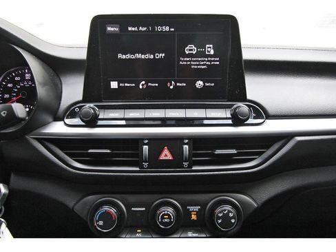 Used 2024 Kia Forte LXS image 22