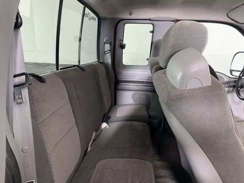 Used 2002 Ford F250 XLT image 23