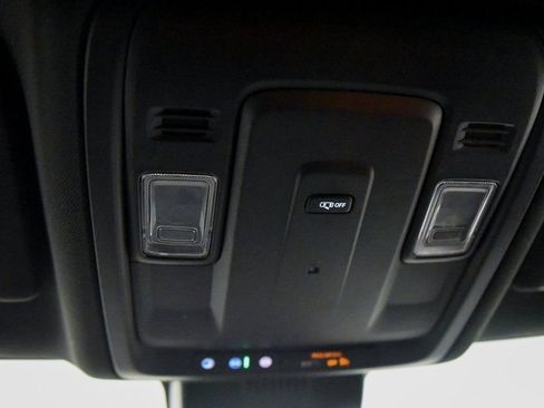 Used 2024 GMC Yukon SLE AWD/4WD image 40
