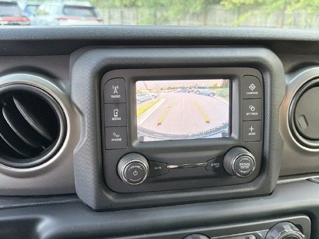Used 2021 Jeep Wrangler Unlimited Sport AWD/4WD image 27