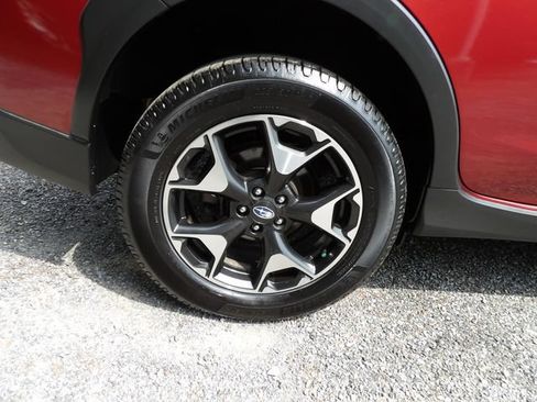 Used 2019 Subaru Crosstrek 2.0i AWD/4WD image 9