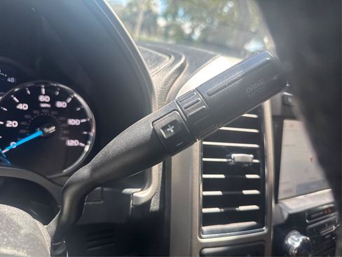 Used 2021 Ford F350 Lariat w/ Tremor Off-Road Package AWD/4WD image 25
