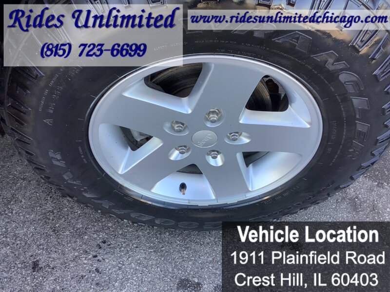 Used 2013 Jeep Wrangler Sport AWD/4WD image 39