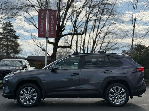 Certified 2024 Toyota RAV4 XLE Premium image 2