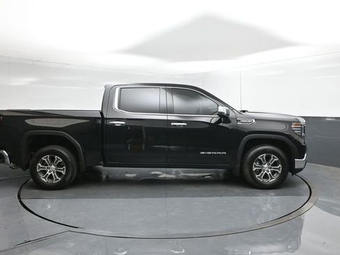Used 2025 GMC Sierra 1500 SLT RWD image 15