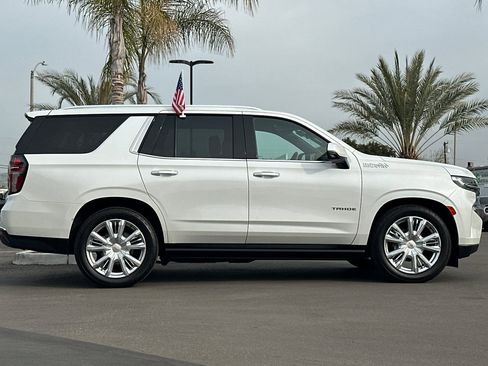 Used 2023 Chevrolet Tahoe High Country image 3