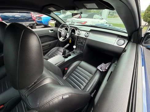 Used 2008 Ford Mustang GT RWD image 11