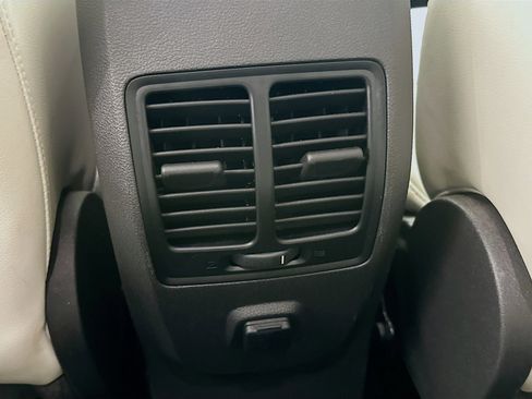 Used 2018 Ford Escape SEL w/ SEL Sport Appearance Package image 26