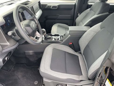 New 2025 Ford Bronco 4-Door AWD/4WD image 7