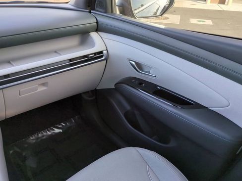 Certified 2025 Hyundai Tucson Limited image 16