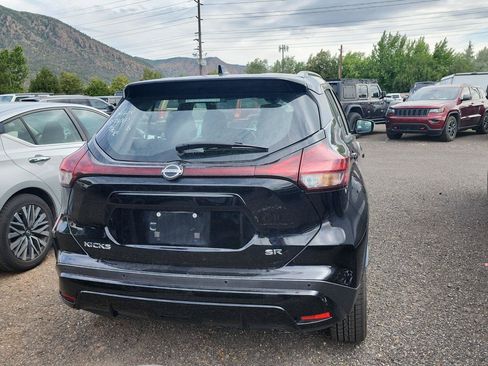 Used 2024 Nissan Kicks SR FWD image 3