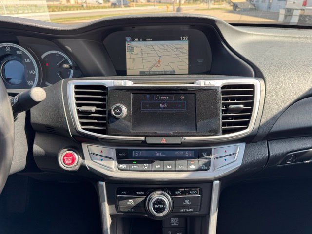 Used 2014 Honda Accord Touring image 19