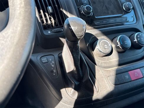 Used 2016 RAM ProMaster 2500 image 12