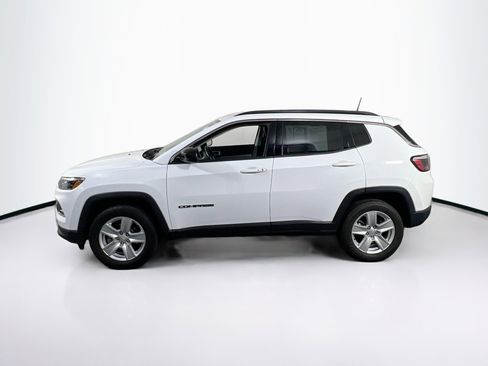 Used 2022 Jeep Compass Latitude w/ Convenience Group AWD/4WD image 8