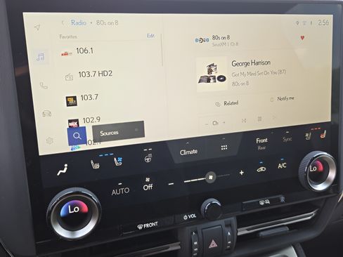Used 2025 Lexus GX 550 w/ Cold Area Package AWD/4WD image 19