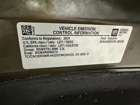 Certified 2024 Chevrolet Equinox LT w/ LPO, Floor Liner Package image 39