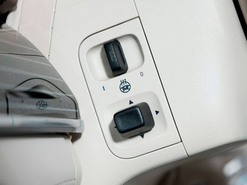 New 2026 Mercedes-Benz Maybach GLS 600 Maybach GLS 600 image 23