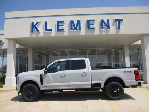 New 2025 Ford F250 Lariat w/ Lariat Ultimate Package image 1