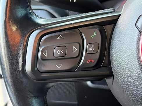 Used 2020 Jeep Wrangler Unlimited Sport image 17