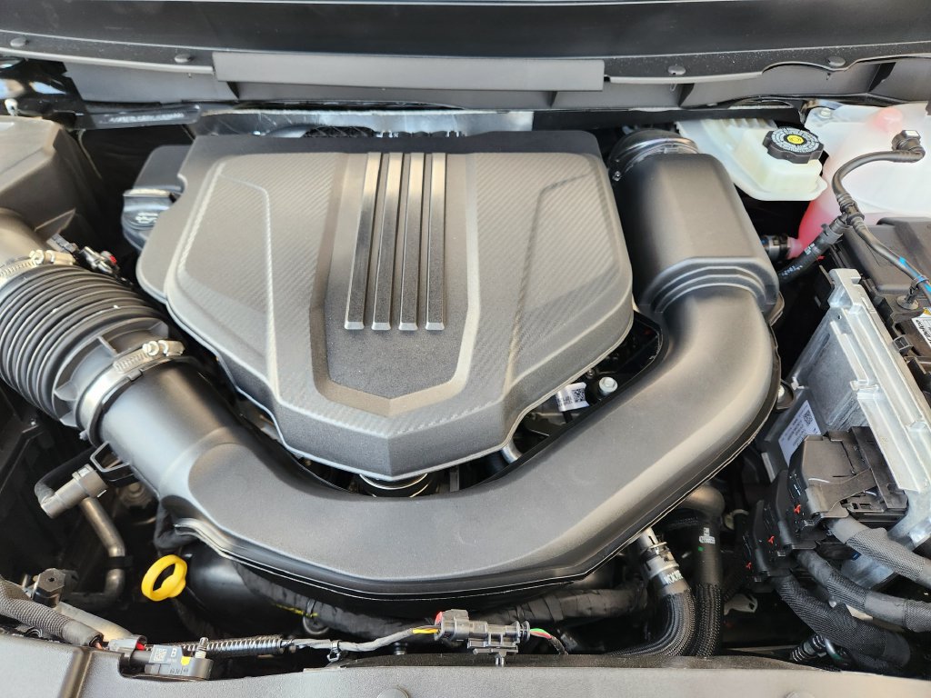 New 2027 Chevrolet Traverse RS FWD image 20
