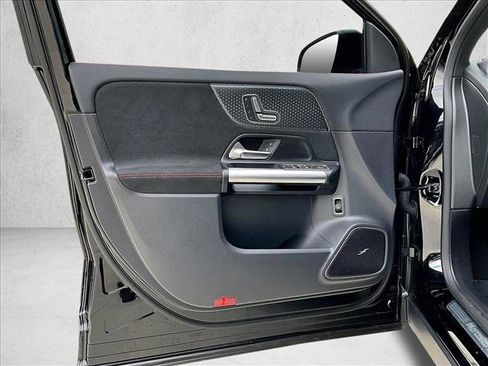 Used 2025 Mercedes-Benz GLA 250 GLA 250 image 18