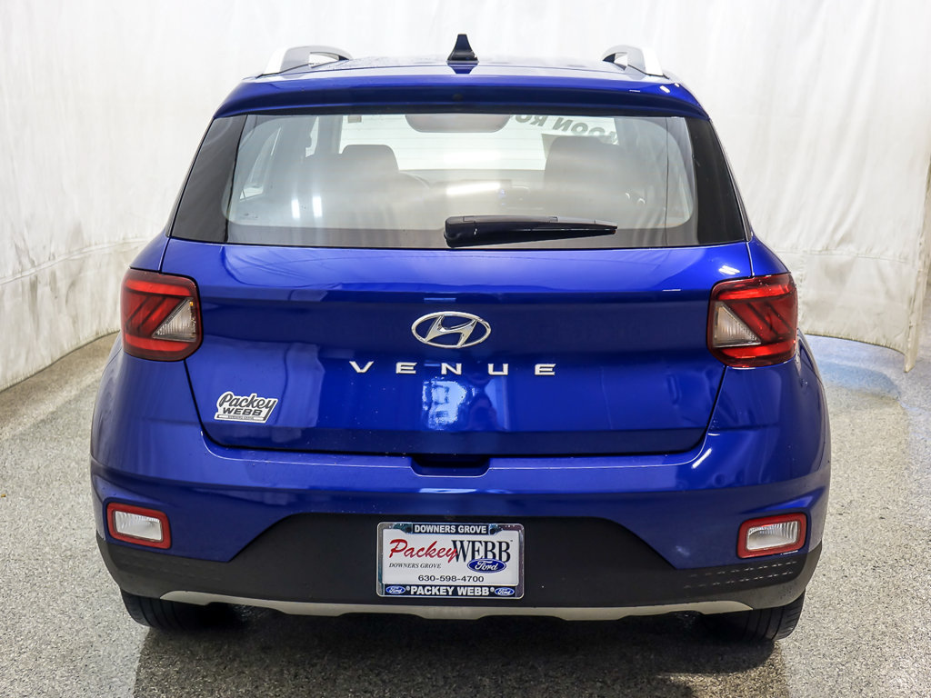 Used 2022 Hyundai Venue SEL w/ Cargo Package FWD image 6